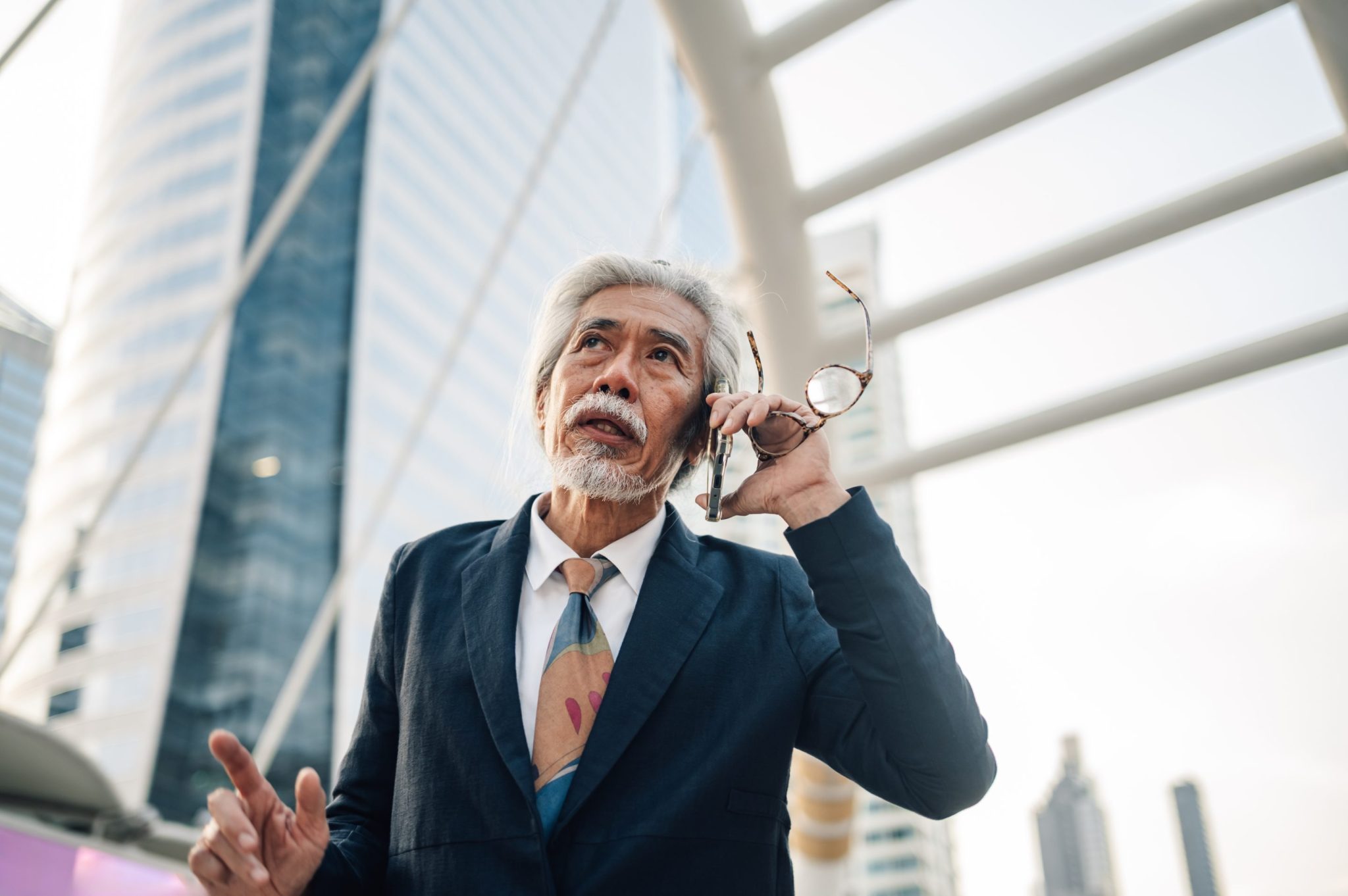 $5 billion CEO says he doesn’t just call references—he also secretly hunts down managers you didn’t list to ask about your personality