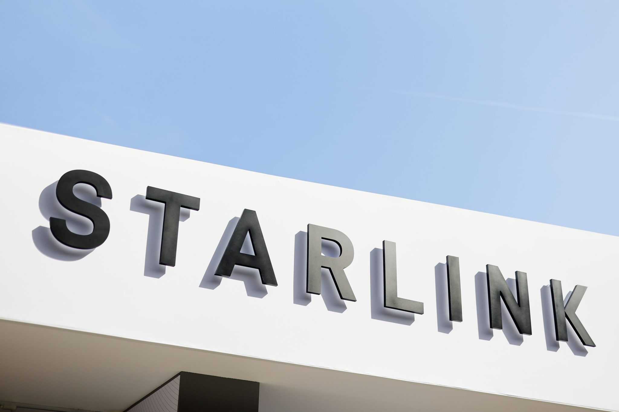 SpaceX, Charter discussed mobile phone partnership in U.S.