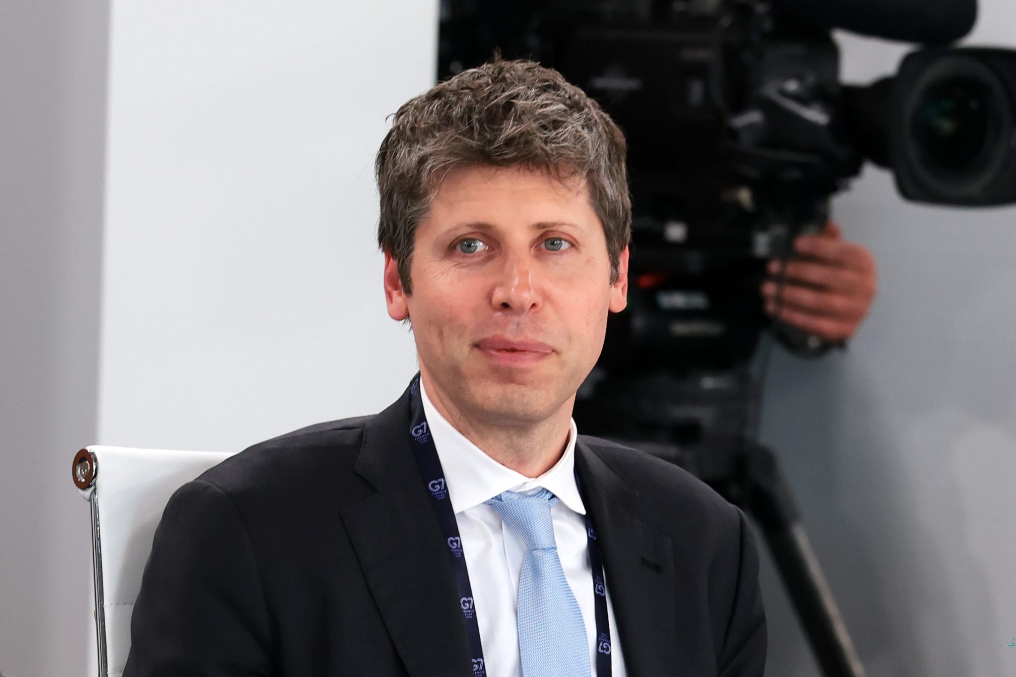 Sam Altman thinks AI will surpass human intelligence by 2030.  His rival AI billionaires say it’ll be even sooner